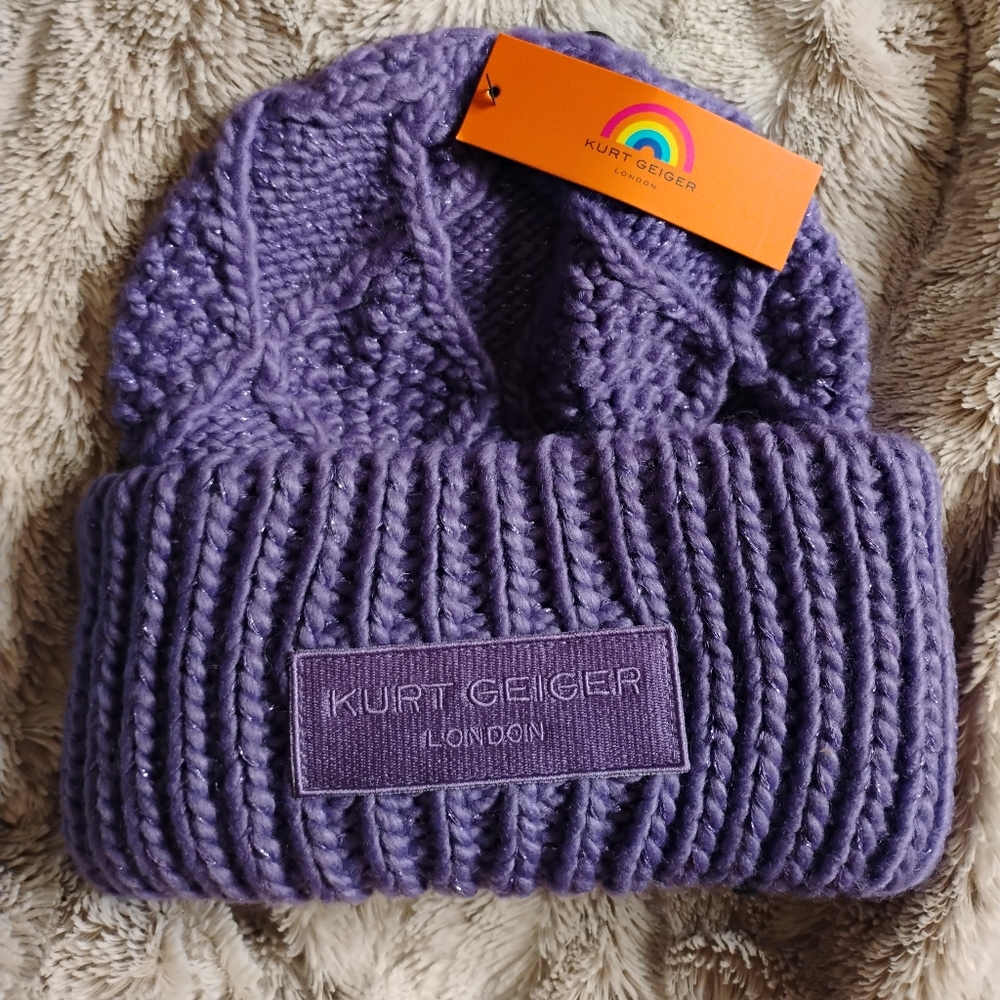 New Kurt Geiger Hat  Cable Knit Logo Patch Beanie Unworn New with tags